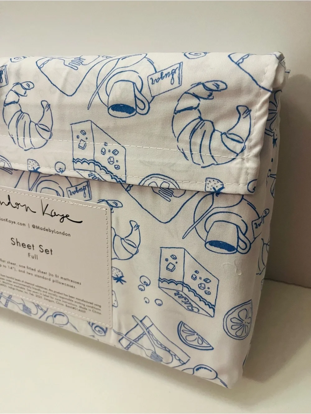 Cynthia Rowley & London Kaye Lot of 2 Full Sheet Sets Parisian Pastry Christmas
